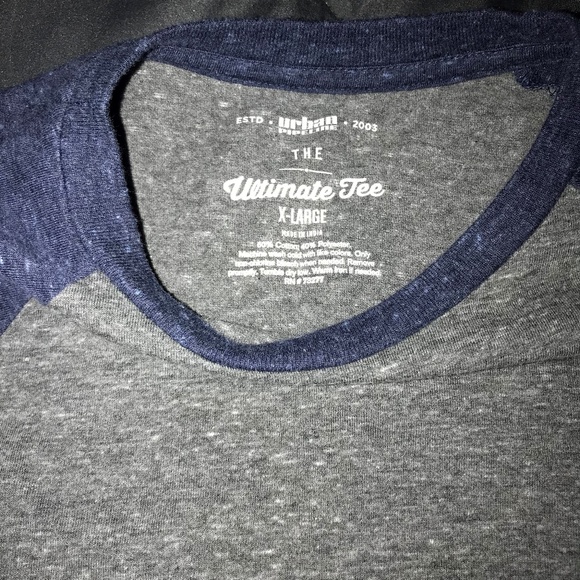 Urban Pipeline "The Ultimate Tee" Boys size XL - Picture 2 of 2
